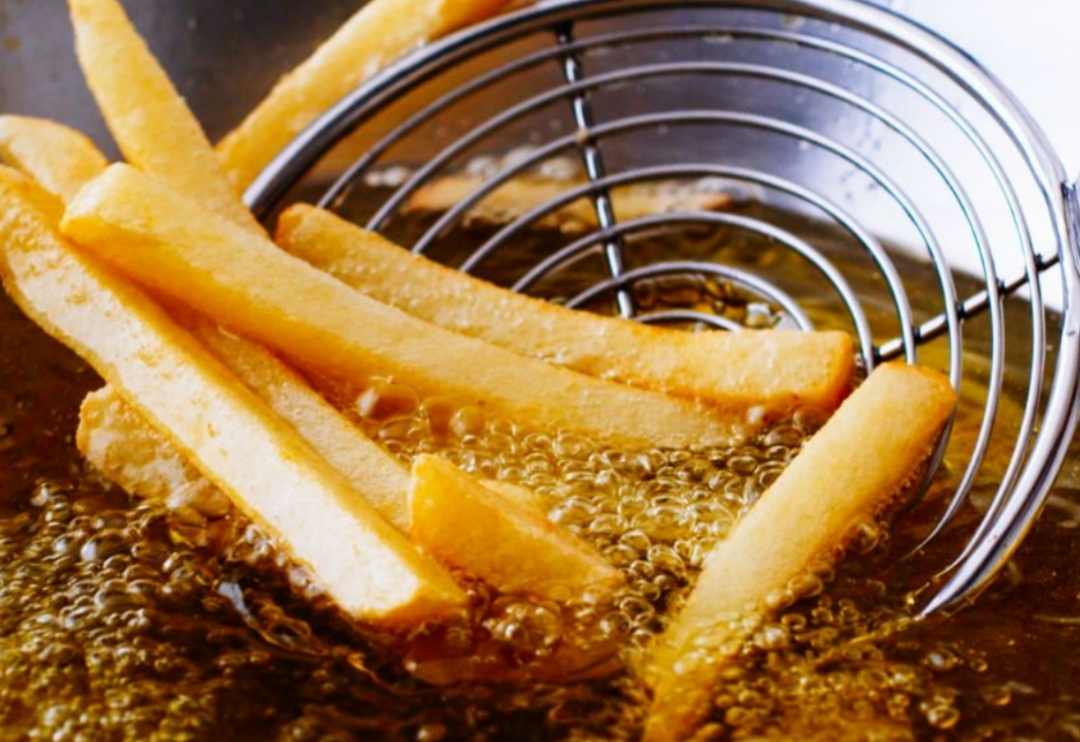 Sanıldığı kadar zor değil! Kızartmaların yağ &ccedil;ekmemesi i&ccedil;in bunları uygulayın