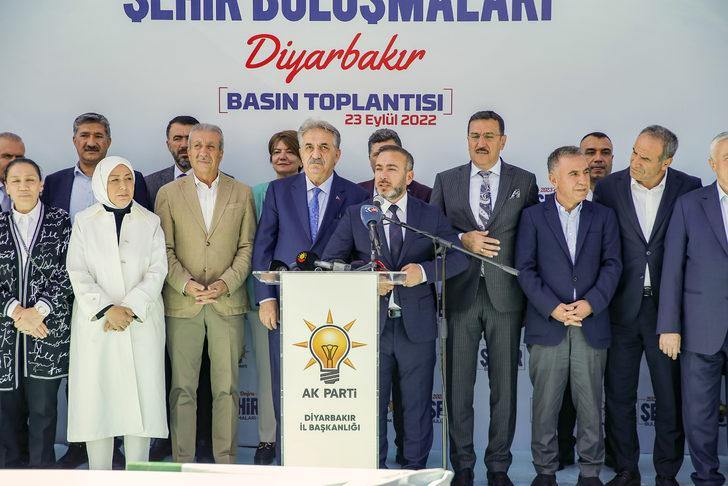 AK Parti Genel Başkan Yardımcısı Yazıcı, Diyarbakır'da "2023'e Doğru Şehir Buluşmaları" programında konuştu: G3