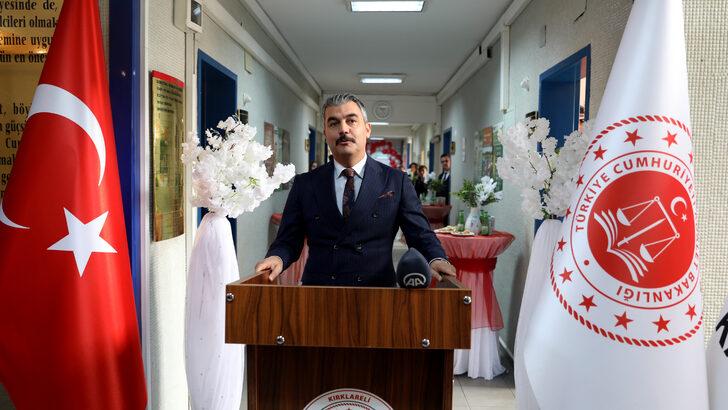 Kırklareli'nde ihtiyaç sahibi hükümlüler için "Kızılay Sosyal Butik" açıldı G4