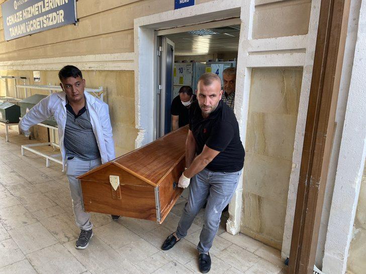 Helikopter kazasında ölen 2 mürettebatın cenazeleri teslim edildi G2