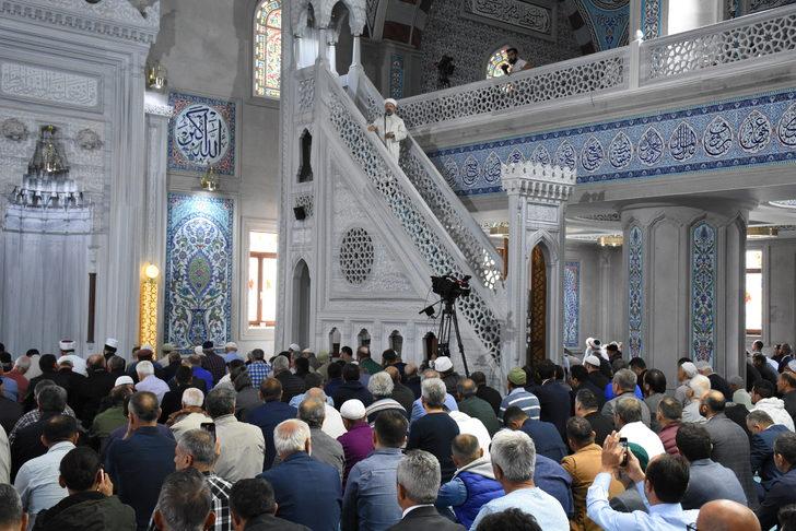 Diyanet İşleri Başkanı Erbaş Ordu'da hutbe irat etti: G1