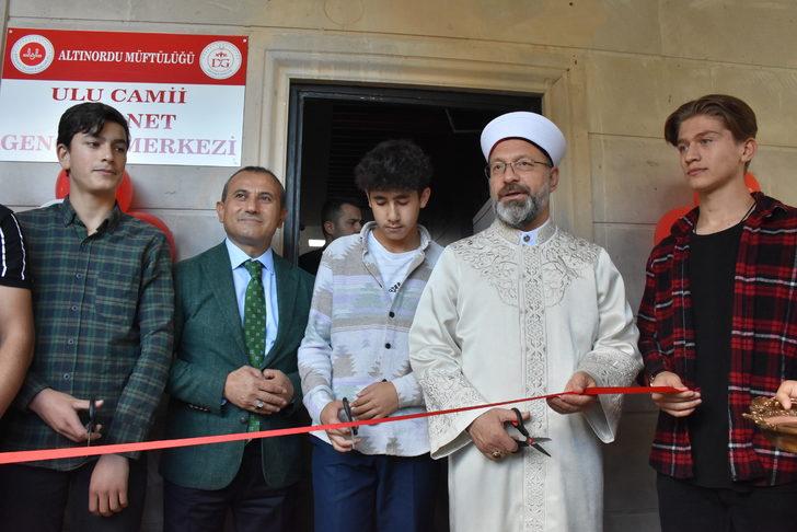 Diyanet İşleri Başkanı Erbaş Ordu'da hutbe irat etti: G4