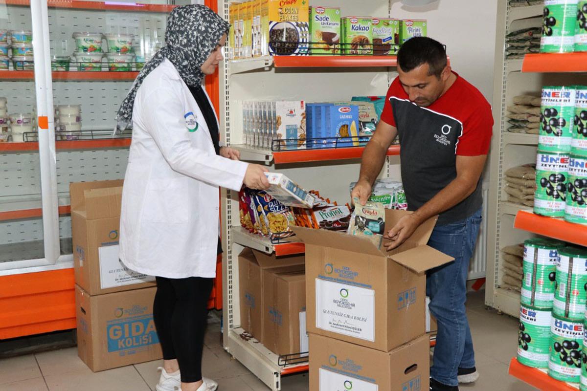 Ordu Belediyesinden &ccedil;&ouml;lyak hastalarına gl&uuml;tensiz gıda desteği