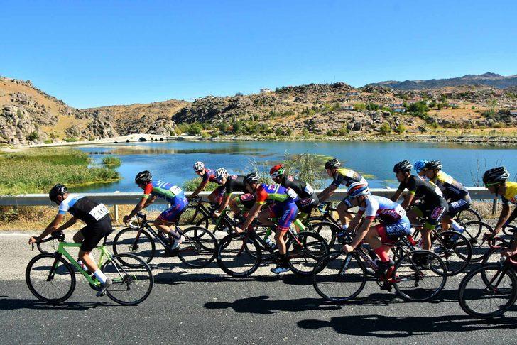 Türkiye Bisiklet Şampiyonası 7. Etap Puanlı Yol Yarışları'nda ilk gün etapları tamamlandı G2