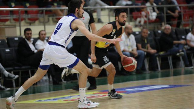 Basketbol: Frutti Extra Cup