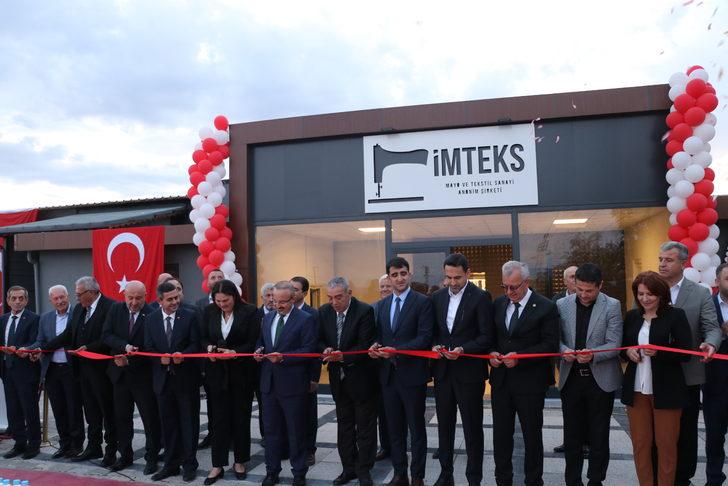 AK Parti Grup Başkanvekili Bülent Turan, Edirne'de fabrika açılışında konuştu: G3