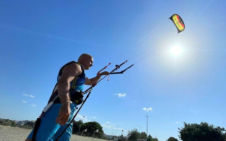 Kitesurf tutkunları Samsun'da bir araya geldi G1