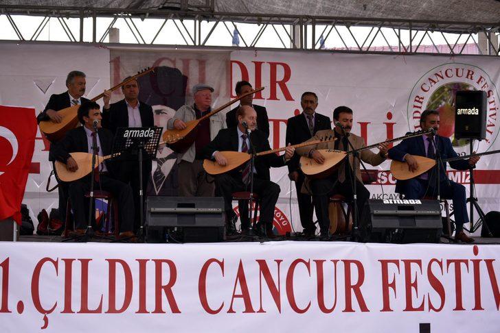 Ardahanlılar meyvelerini "1. Çıldır Cancur Festivali" ile tanıttı G5