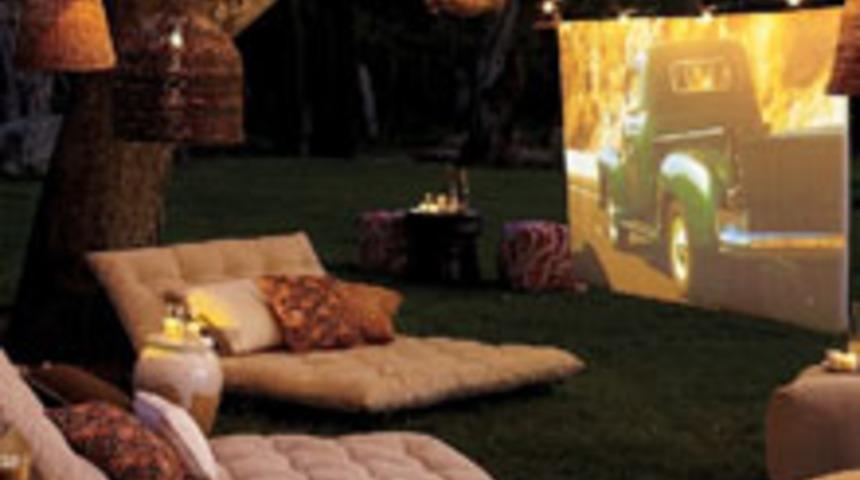 Bah&ccedil;eye &Ccedil;ıkma Zamanı