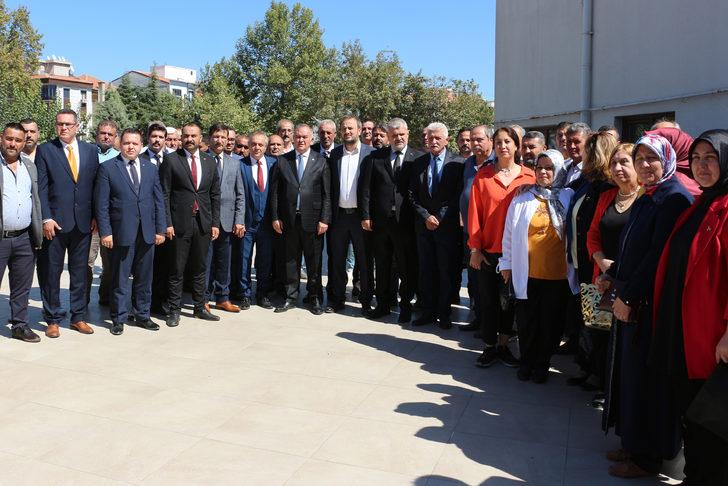 MHP Grup Başkanvekili Akçay'dan 6 muhalefet partisi liderine "aday" eleştirisi: G4