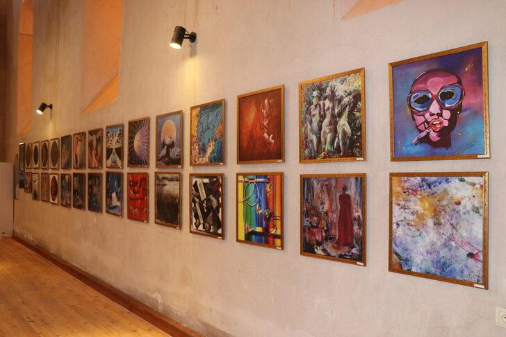 Niğde'de "Sanat Sarsıntısı-10" resim sergisi açıldı G1