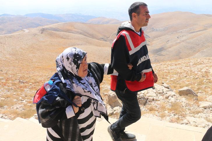 Nemrut Dağı'nda engellilere yönelik konser düzenlendi G2