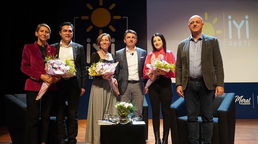 İYİ Parti İstanbul İl Başkanlığı, "Kalkınma ve Ekonomi Çözüm Toplantısı" düzenledi