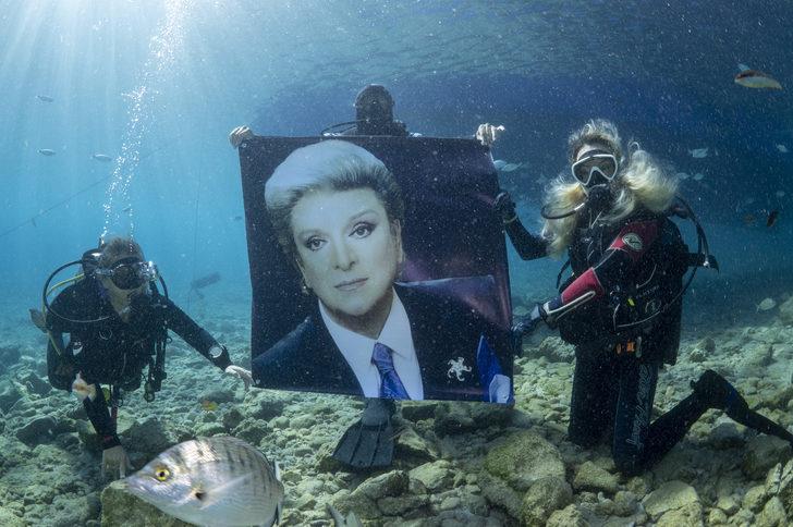 "Sanat Güneşi", vefatının 26. yılında su altında anıldı G4