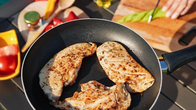 En lezzetli tavuk tarifi! Bu sırrı sadece kendinize saklamak isteyeceksiniz