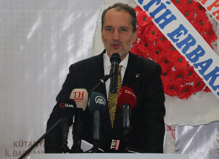 Yeniden Refah Partisi Genel Başkanı Erbakan, Kütahya'da partisinin il kongresine katıldı G5