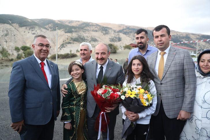 Bakan Varank, Kahramanmaraş'ta ceviz işleme ve paketleme tesisi açılışına katıldı: G1