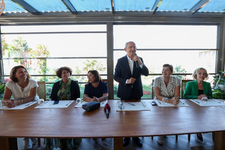 Kılıçdaroğlu ve eşi, milletvekili eşleriyle çay sohbetinde buluştu G5