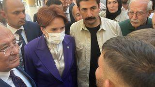 Akşener'in Mersin ziyaretinde 'söz vermiştiniz' gerginliği: Korumalar beni itekledi