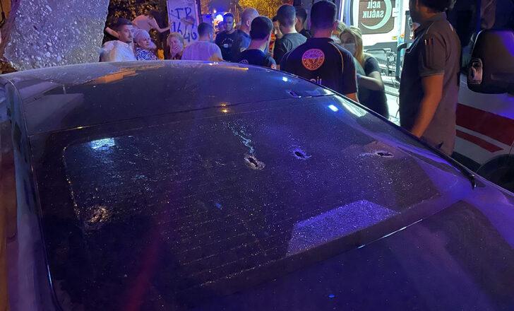 Adana'da silahlı kavgada kazara vurularak ölen kadının cenazesi defnedildi G4