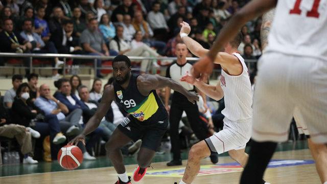 Frutti Extra Cup'ın şampiyonu Frutti Extra Bursaspor oldu