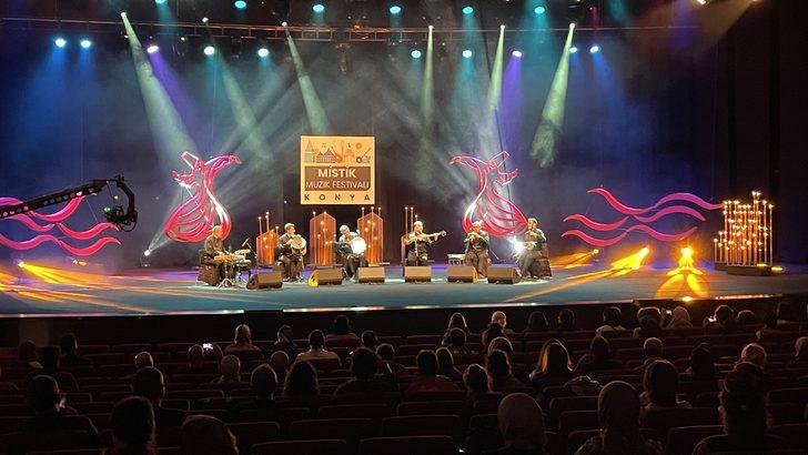 "19. Uluslararası Konya Mistik Müzik Festivali" üçüncü gününde sürdü G2