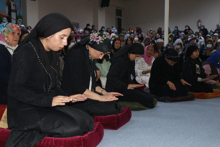 Erzincan'da şehitler "Birlik Cemi"nde anıldı G3