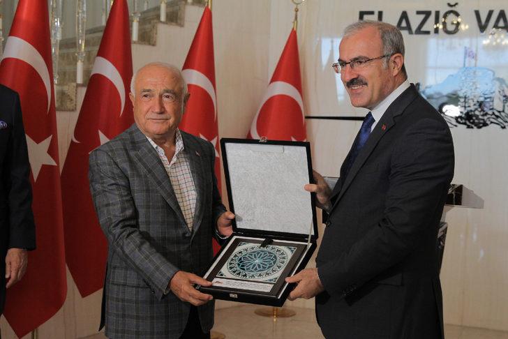 TOBB Başkanı Hisarcıklıoğlu, "Elazığ'da Ekonomiye Değer Katanlar" programında konuştu: G2