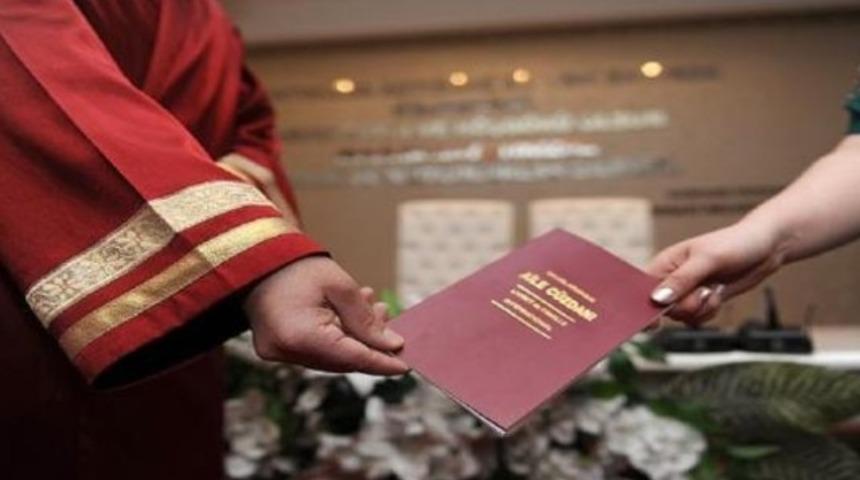 Artık m&uuml;ft&uuml;ler de nikah kıyabilecek