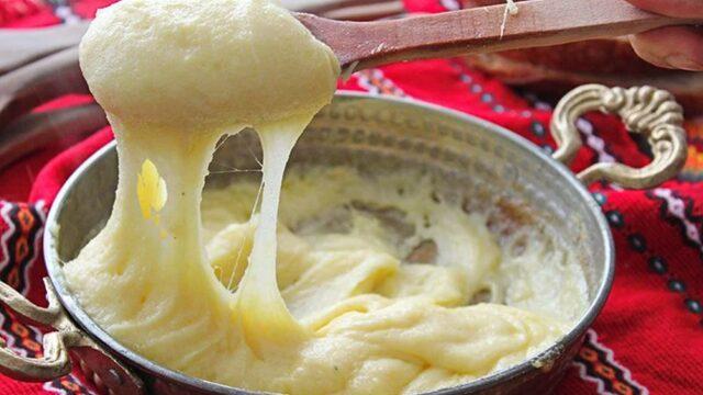 Bu lezzet kaçmaz: Nefis kuymak tarifi! Kuymak nasıl yapılır?