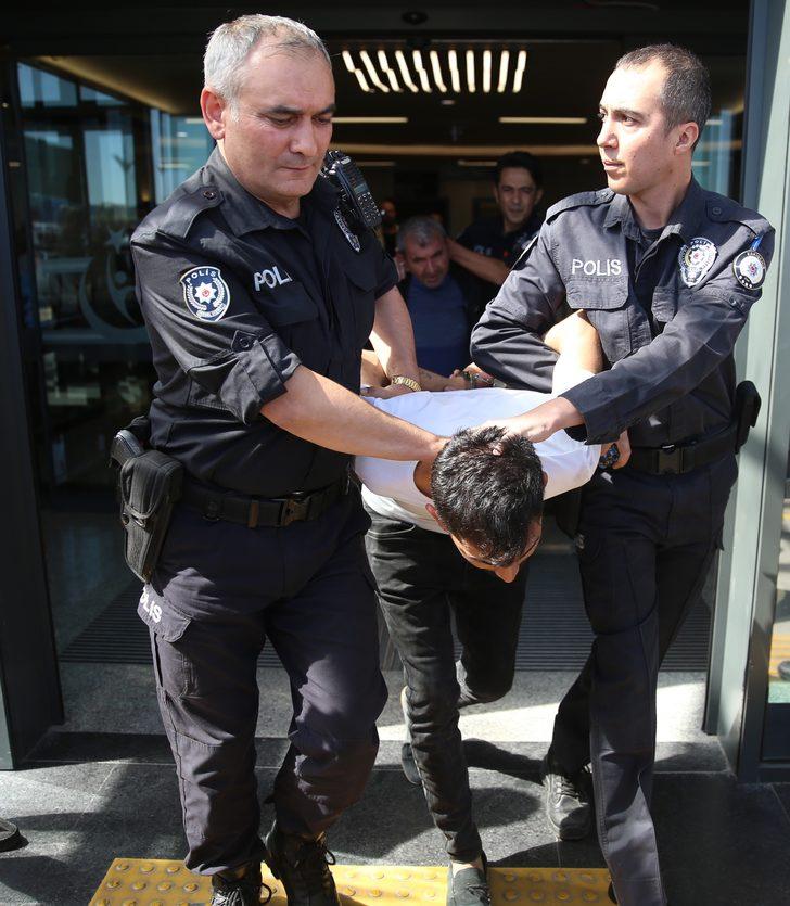 Eskişehir'de evde çıkan silahlı kavgada 2 kişi öldü G2