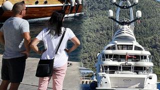 Onu gören durup izledi, fotoğrafını çekti! İçinde yok yok... 110 metre uzunluğunda