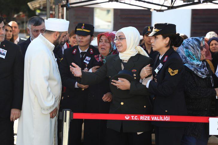 GÜNCELLEME - Rize'de uzman çavuş trafik kazasında şehit oldu G4