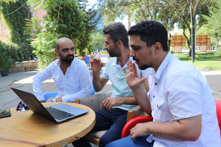 Batman'da işitme engelli bireyler işaret diliyle İslam'ı öğreniyor G3