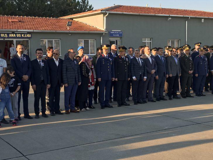 Rize'de trafik kazasında şehit olan uzman çavuşun cenazesi Kayseri'ye getirildi G2