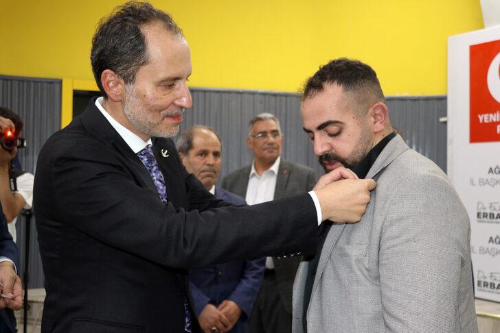 Yeniden Refah Partisi Genel Başkanı Erbakan, Ağrı'da partisinin il kongresinde konuştu: G5