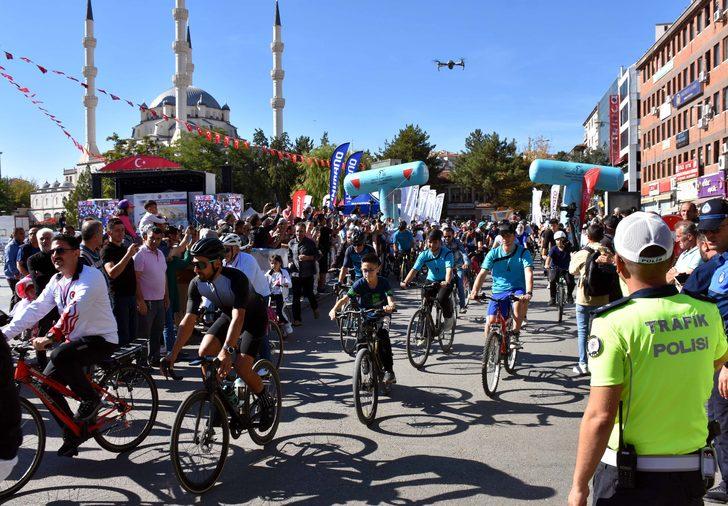 Türkiye Bisiklet Şampiyonası 7. Etap Puanlı Yol Yarışları sona erdi G2