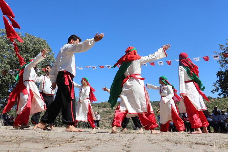 CHP'li Özel ile Ağbaba, Selvili Dede Alevi Kültür ve Dayanışma Şenliği'ne katıldı G4