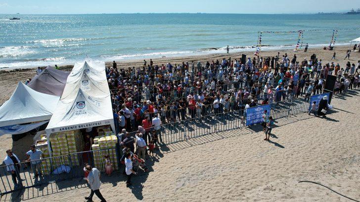 Mersin Karaduvar Balık Festivali'nde 10 ton balık dağıtıldı G1