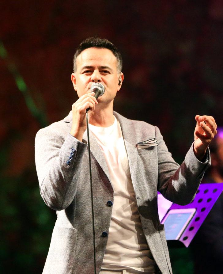 Alanya Caz Günleri'nde Önder Focan ve Barbaros sahne aldı G2