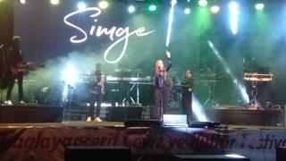 7. Çağlayancerit Ceviz ve Kültür Festivali, Simge Sağın konseriyle sona erdi