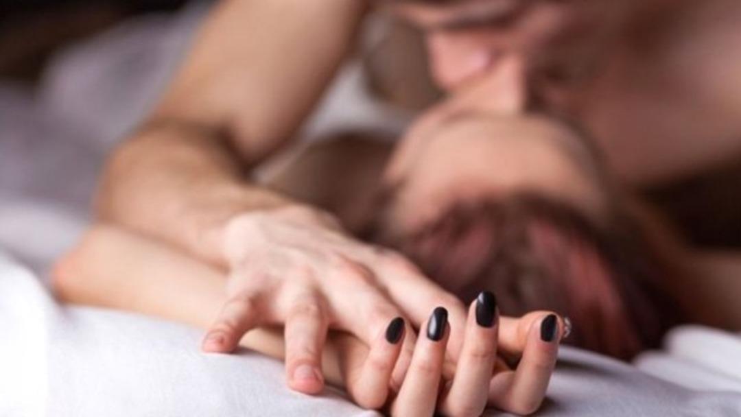 Evliliği renklendirecek 10 seks &ouml;nerisi