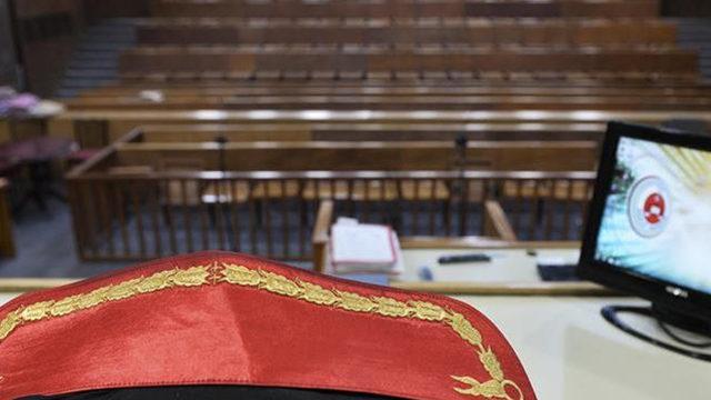 'Kocam hem cimri hem ter kokuyor' dedi, boşanma davası açıp tazminat istedi! Böyle boşanma davası görülmedi