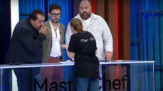 MasterChef yarışmacısından şefleri kızdıran soru! Somer Şef sinir küpüne döndü: Bize mi soruyorsun?