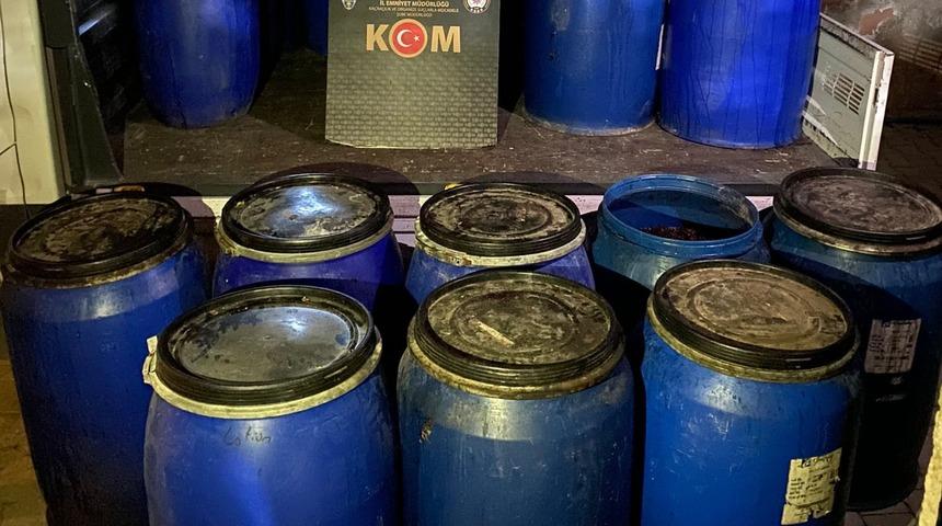Hatay'da 3 bin 640 litre sahte içki ele geçirildi