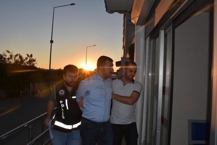 GÜNCELLEME - Adana'da "hastane ihalesine fesat karıştırma" ve "rüşvet" operasyonunda 28 kişi yakalandı G5