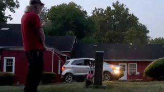 48 yıl önce boşandığı eşinden öyle bir intikam aldı ki... Her sabah mezarının başına gidip idrarı yapıyordu