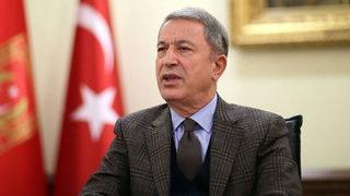 Bakan Akar'dan sert sözler: İleri geri konuşanlar, ordubozanlar var