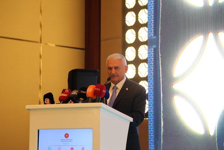 TDT Aksakallılar Heyeti Başkanı Binali Yıldırım, Bursa'da ödül töreninde konuştu: G4