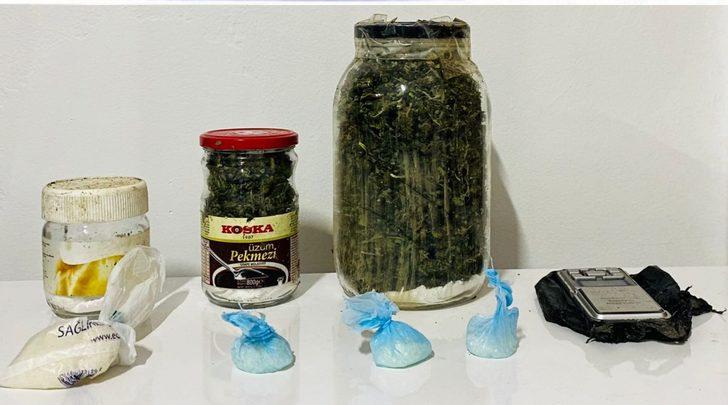 Trabzon'da araziye gömülü uyuşturucuyu almaya gelen 3 şüpheli yakalandı G1